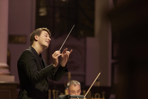 Multi Talented Principal Conductor Takes Centre Stage with Sinfonia Viva