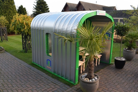 Derbyshire businessman invents outdoor dining pods for the hospitality sector hit by  the global pandemic