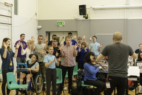 Sinfonia Viva Expands Outreach Work Thanks to Children in Need