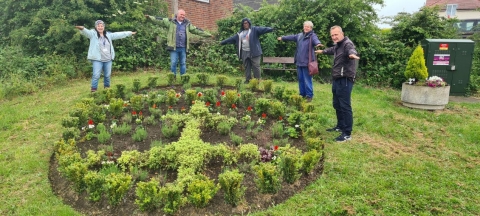 Planting Project Commemorates Village’s Wartime Links